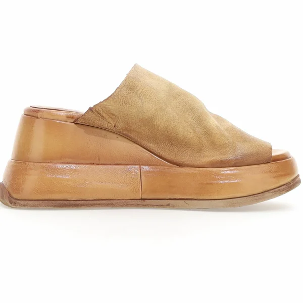 A.S.98 Sabot Rae^ Mules